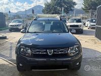 Usata Dacia Duster Lauréate 110 CV (80 kW) 2015 Grigio SUV