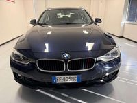 Usata BMW 330 Advantage 258 CV (189 kW) 2016 Blu Station wagon