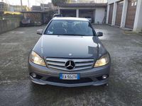 Usata Mercedes C220 Avantgarde 170 CV (125 kW) 2010 Grigio Berlina