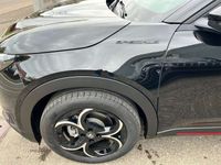 Usata Alfa Romeo Junior Edizione Speciale 136 CV (100 kW) 2024 Avorio gallera SUV