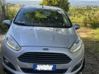 Usata Ford Fiesta Business Edition 97 CV (71 kW) 2017 Argento Utilitaria