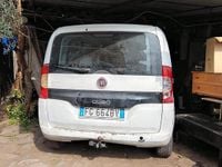 Usata Fiat Qubo Trekking 75 CV (55 kW) 2017 Bianco Monovolume