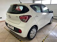 Usata Hyundai i10 Comfort 67 CV (49 kW) 2017 Bianco Utilitaria