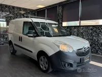 Usata Opel Combo 95 CV (69 kW) 2016 Bianco Monovolume