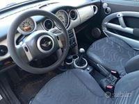 Usata Mini ONE 90 CV (66 kW) 2001 Grigio Utilitaria