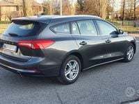 Usata Ford Focus 120 CV (88 kW) 2020 Grigio Station wagon