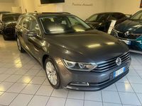 Usata VW Passat Business 120 CV (88 kW) 2016 Grigio Station wagon