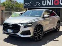 Usata Audi Q8 Sport 286 CV (210 kW) 2020 Grigio SUV