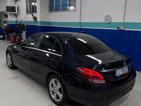 Usata Mercedes C180 Premium 116 CV (85 kW) 2016 Blu Berlina