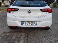 Usata Opel Astra S 106 CV (77 kW) 2015 Bianco Berlina