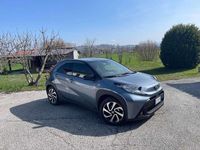 Usata Toyota Aygo X Trend 72 CV (52 kW) 2024 Grigio SUV
