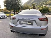 Usata Maserati Ghibli 250 CV (183 kW) 2017 Blu vittoria opaca Berlina