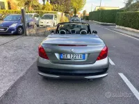 Usata Peugeot 207 CC 120 CV (88 kW) 2009 Grigio Cabrio
