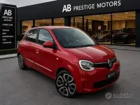 Usado Renault Twingo Intens 90 CV (66 kW) 2019 Rojo Utilitario