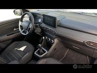 Usata Dacia Sandero Comfort 101 CV (74 kW) 2023 Blu scuro Berlina