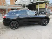 Usata Maserati Levante GranLusso 250 CV (183 kW) 2019 Nero metallizzato SUV