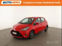 Usata Toyota Yaris Hybrid 73 CV (53 kW) 2018 Rosso Berlina