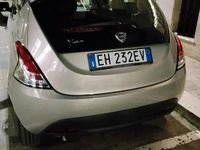 Usata Lancia Ypsilon 95 CV (69 kW) 2012 Grigio Utilitaria