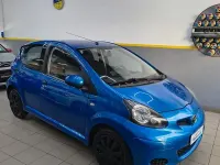 Usata Toyota Aygo 68 CV (50 kW) 2011 Blu Utilitaria