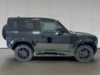 Usado Land Rover Defender SE Dynamic 200 CV (147 kW) 2026 Negro SUV