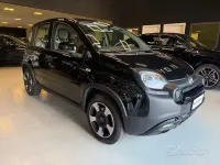Usata Fiat Panda Cross Cross 69 CV (50 kW) 2023 Nero Utilitaria