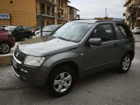 Usata Suzuki Grand Vitara 106 CV (77 kW) 2006 Grigio SUV