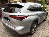 Usata Toyota Highlander Trend 247 CV (181 kW) 2021 Argento SUV