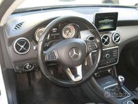 Usata Mercedes GLA200 Executive 136 CV (100 kW) 2015 Bianco SUV