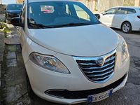 Usata Lancia Ypsilon 80 CV (58 kW) 2013 Bianco Utilitaria