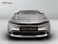 Usata Toyota Prius Lounge 223 CV (164 kW) 2025 Grigio Utilitaria