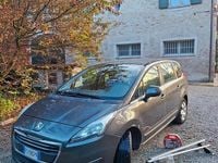 Usata Peugeot 5008 120 CV (88 kW) 2016 Grigio Monovolume