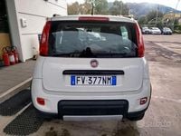 Usado Fiat Panda 4x4 S 85 CV (62 kW) 2019 Blanco Utilitario