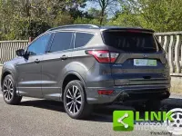 Usata Ford Kuga ST 150 CV (110 kW) 2018 Grigio SUV