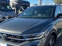 Usata VW T-Roc R-line 150 CV (110 kW) 2022 Grigio SUV