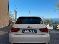 Usata Audi A1 Ambition 105 CV (77 kW) 2011 Bianco Utilitaria