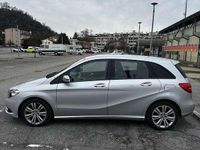 Usata Mercedes B180 109 CV (80 kW) 2014 Grigio Monovolume