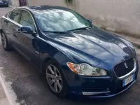 Usata Jaguar XF Luxury 241 CV (177 kW) 2011 Blu/azzurro Berlina