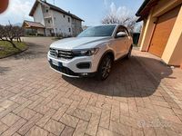 Usata VW T-Roc Advance 150 CV (110 kW) 2018 Bianco SUV