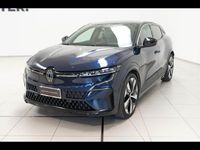 Usata Renault Mégane 55 kW (75 CV) 2023 Bic. blu marine / tetto nero SUV