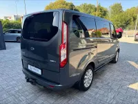 Usata Ford Tourneo Custom Titanium 131 CV (96 kW) 2020 Grigio Furgone