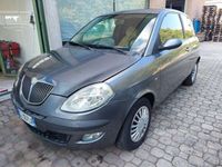 Usata Lancia Ypsilon 69 CV (50 kW) 2003 Grigio Utilitaria