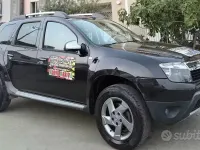 Usata Dacia Duster Lauréate 105 CV (77 kW) 2013 Nero SUV