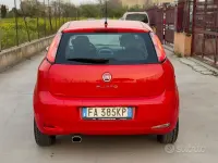 Brugt Fiat Punto Lounge 77 HK (56 kW) 2015 Rød Hatchback