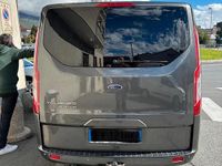 Usata Ford Tourneo 130 CV (95 kW) 2019 Grigio Berlina