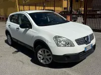Usata Nissan Qashqai Tekna 106 CV (77 kW) 2009 Bianco SUV