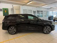 Usata Renault Espace Iconic 200 CV (147 kW) 2023 Nero SUV