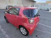 Usata Toyota iQ 98 CV (72 kW) 2012 Rosso Utilitaria