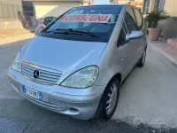 Usata Mercedes A200 82 CV (60 kW) 2001 Grigio Berlina