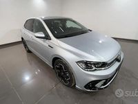 Nuova VW Polo R-line Plus 95 CV (69 kW) 2025 8e8e  reflex silver metallizz Berlina
