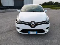 Usata Renault Clio 90 CV (66 kW) 2019 Bianco Utilitaria